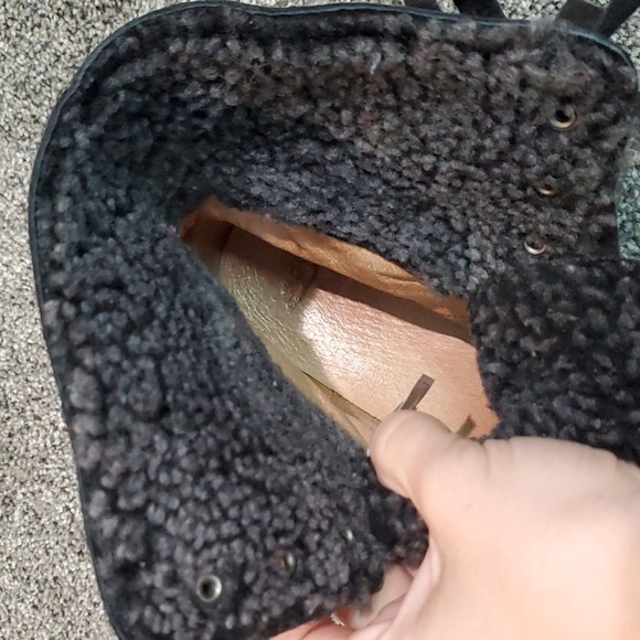 Ugg Australia Starlyn High top lace up Leather Boots sneakers shoes 9.5 - Picture 14 of 14